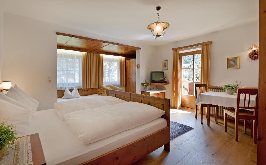 Gaestehaus Elfriede Mayrhofen Luaran gambar
